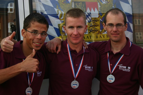 Das Triathlon-Team JaboG 32, Stefan Greinwald, Klaus Göttmann, Martin Utz.